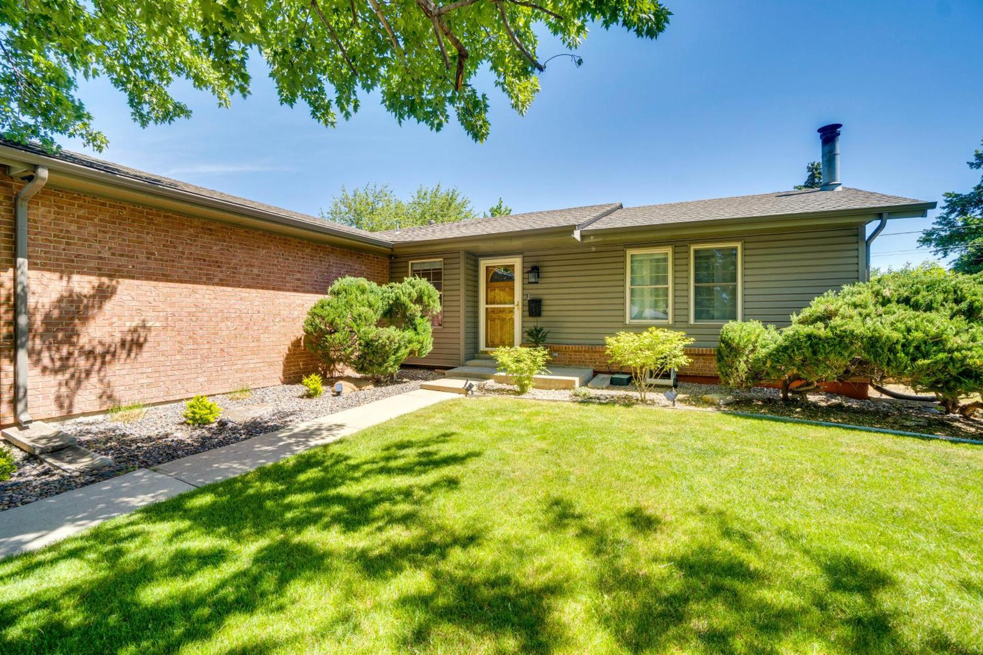 Centennial Home With Covered Patio And Fire Pit! Kültér fotó